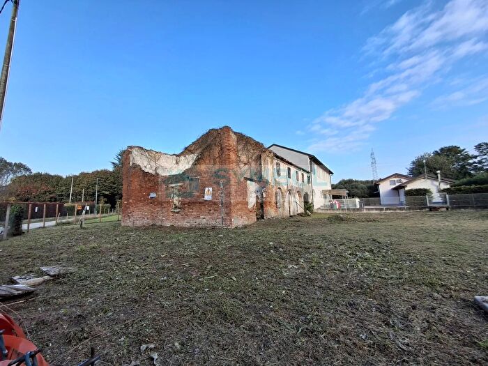 Casa in vendita in Via Frusta, Salzano