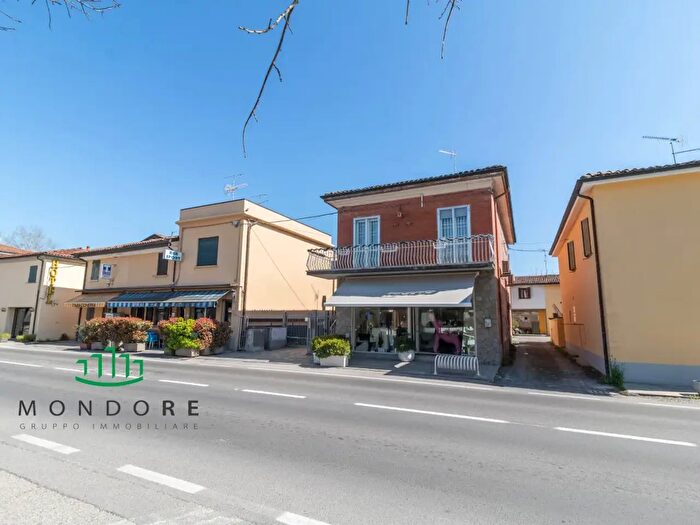 Appartamento trilocale in vendita in Via Nazionale, Malalbergo