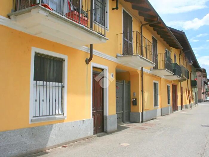 Appartamento bilocale in vendita in Via Cavour, San Maurizio Canavese