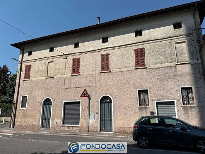 Appartamento trilocale in vendita in Roncadelle