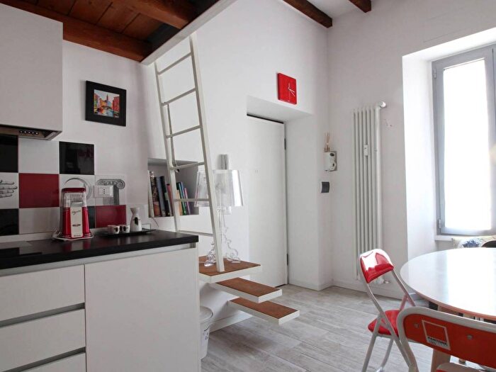 Appartamento bilocale in affitto in Via Luigi Canonica, Arena, Milano