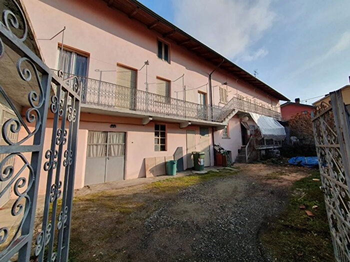 Casa con 8 locali in vendita in Via Felice Falco Borgone Susa, Borgone Susa