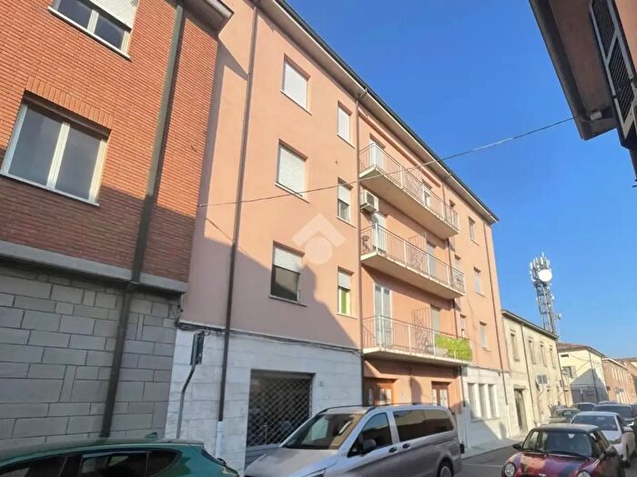 Appartamento quadrilocale in vendita in Via Compagnoni, Lugo