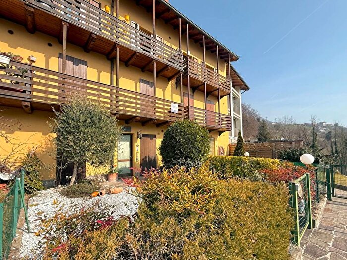 Appartamento bilocale in affitto in Via Nazionale, Ranzanico