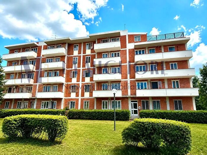 Appartamento con 5 locali in vendita in Via del Cittadino, Prato