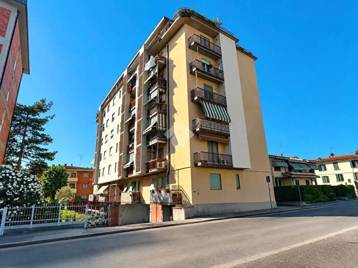 Appartamento quadrilocale in vendita in Via Alessandro Manzoni, Scandicci