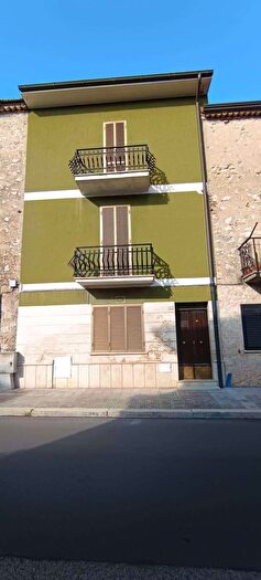 Casa con 5 locali in vendita in Pontecorvo
