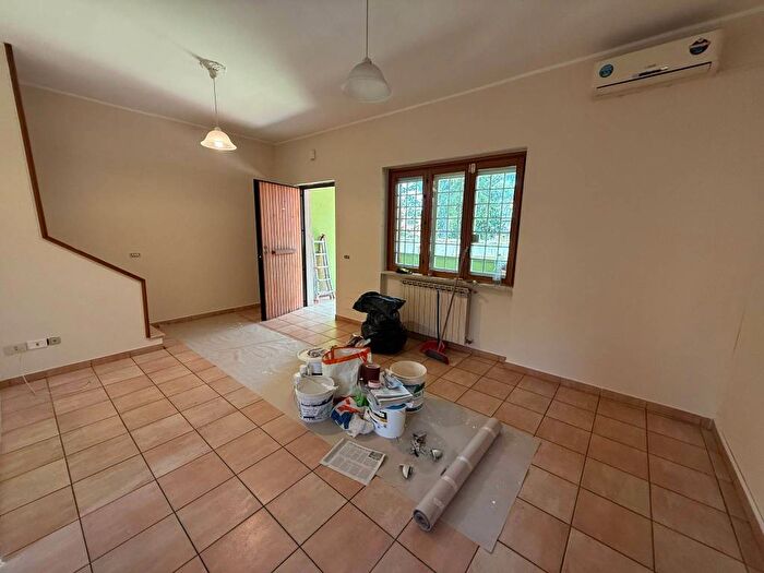 Casa con 6 locali in affitto in Via Maffeo Vegio, Monte Mario Trionfale, Roma