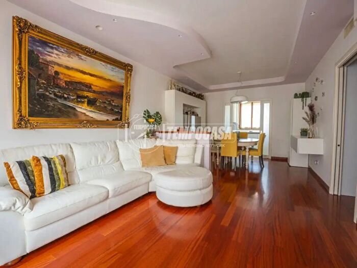 Casa trilocale in vendita in Via Pino Amato Aa, Monte San Giusto