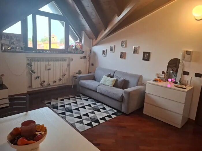 Appartamento monolocale in affitto in Vicolo Vignolo, Macherio