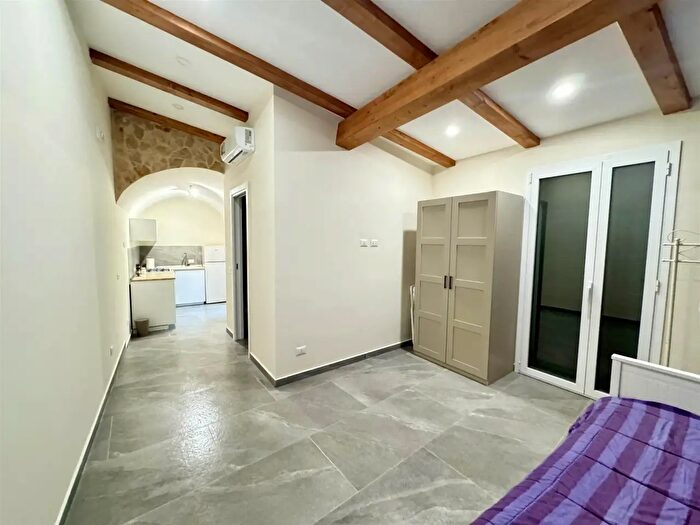Appartamento monolocale in affitto in Piazza Don Diego, Pedara