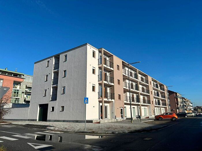 Appartamento trilocale in affitto in Piazza dArmi, Corso Alessandria, Asti