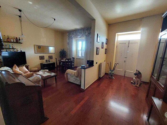 Casa quadrilocale in vendita in Castelnuovo Magra