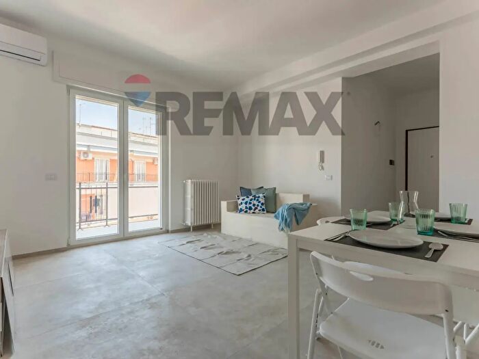 Appartamento trilocale in vendita in Via Fanelli, Martina Franca