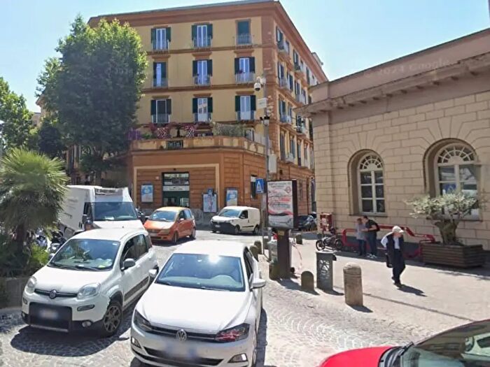 Appartamento monolocale in affitto in Via Luigia Sanfelice, Napoli