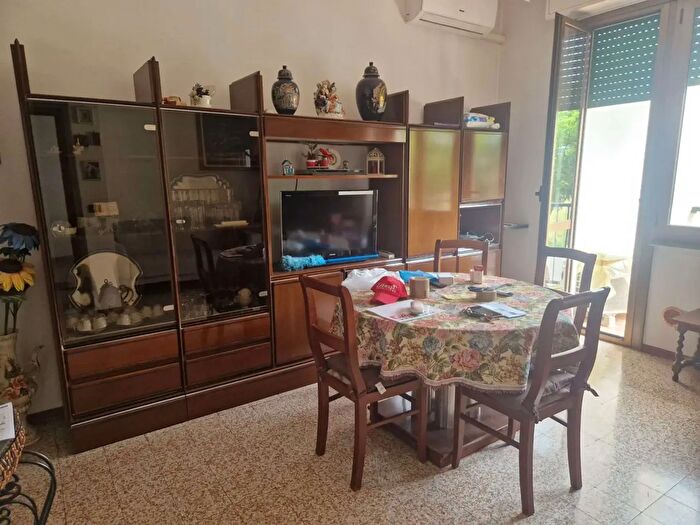 Appartamento trilocale in vendita in Via Bolivia, Busto Arsizio