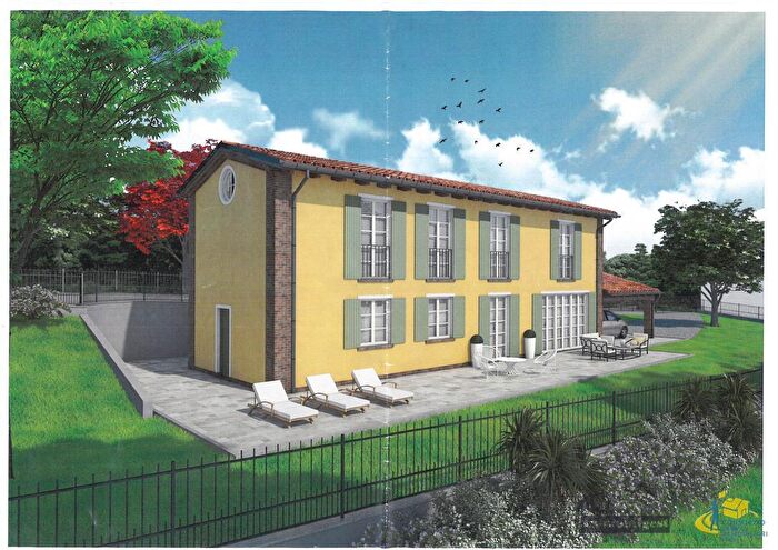 Casa quadrilocale in vendita in Strada Casatico, Langhirano