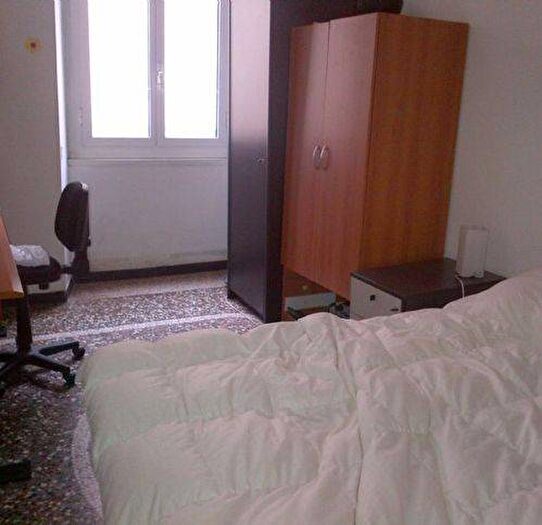 Appartamento con 5 locali in affitto in Corso Torino, Foce, Genova