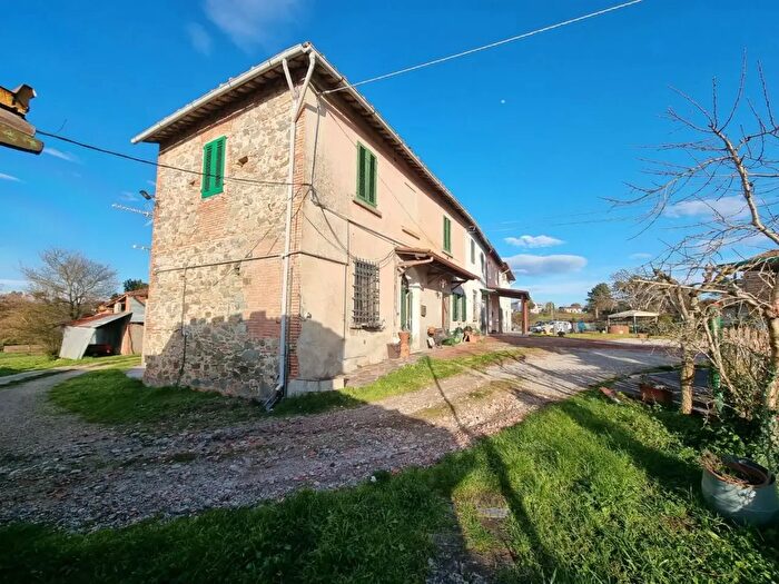 Casa con 5 locali in vendita in Santa Croce Sull'Arno