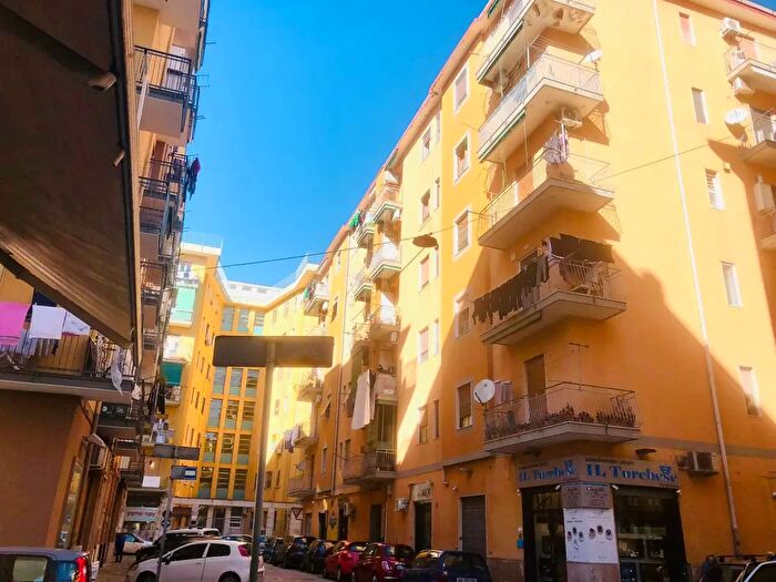 Appartamento bilocale in vendita in Via Onofrio Galdieri, Salerno