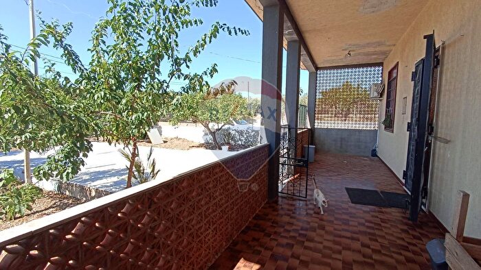 Casa con 6 locali in vendita in Piano dellAcqua, Chiaramonte Gulfi