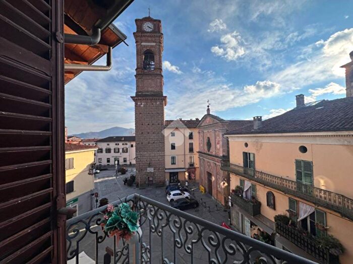 Appartamento bilocale in affitto in Via Umberto I°, Centro, Giaveno