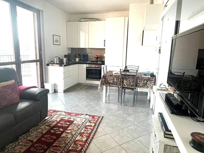 Appartamento bilocale in affitto in Via Giacomo Filippo Lacaita, Rogoredo, Milano