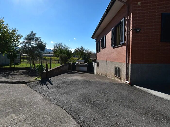 Appartamento con 5 locali in vendita in Sp, Montesano Sulla Marcellana