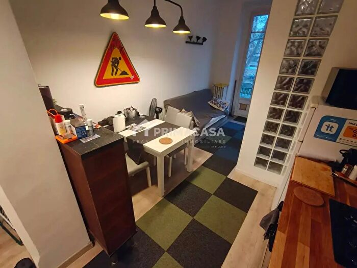 Appartamento trilocale in affitto in Milano