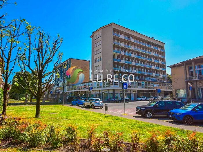 Appartamento bilocale in vendita in Via Indipendenza, Meda