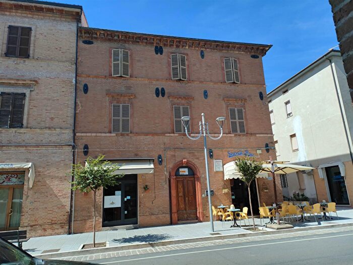 Appartamento con 6 locali in vendita in San Severino Marche