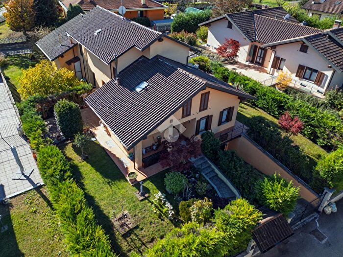 Casa con 5 locali in vendita in Str Marentino, Andezeno