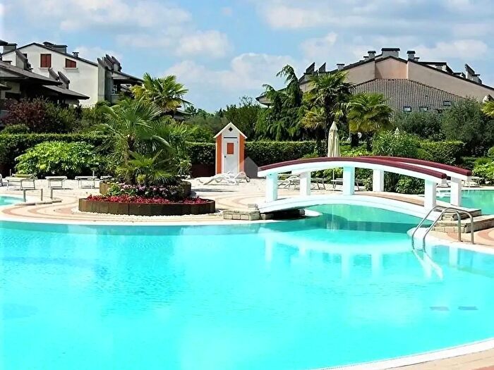 Appartamento bilocale in affitto in Desenzano Del Garda