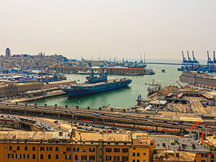 Appartamento quadrilocale in affitto in Via Don Vincenzo Minetti, Dinegro, Genova