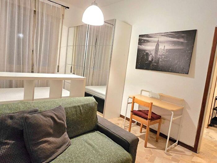 Appartamento monolocale in affitto in Via Tolmezzo, Udine, Milano