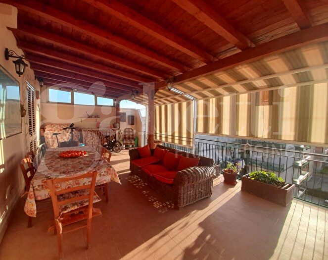 Appartamento con 5 locali in vendita in Siracusa