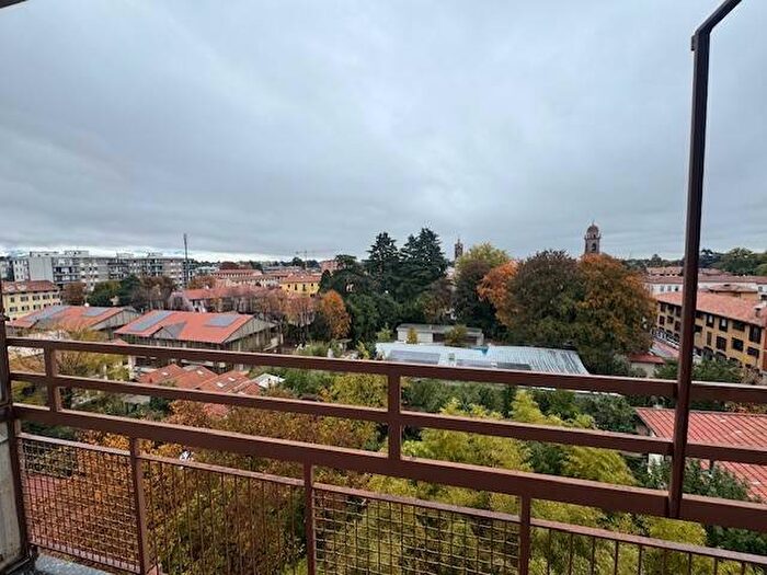 Appartamento trilocale in affitto in Via Luigi Ponti, Centro, Vimercate