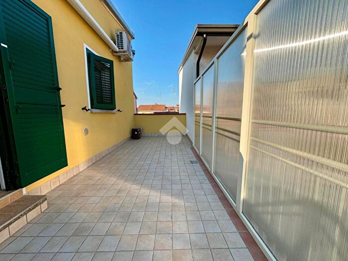 Appartamento trilocale in vendita in Via della Vela, Ravenna