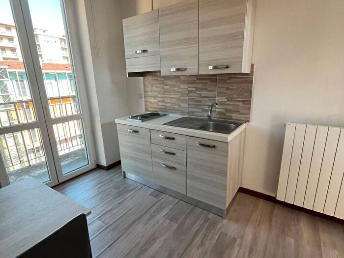 Appartamento monolocale in affitto in Via Gianfrancesco Fiochetto, Aurora, Torino