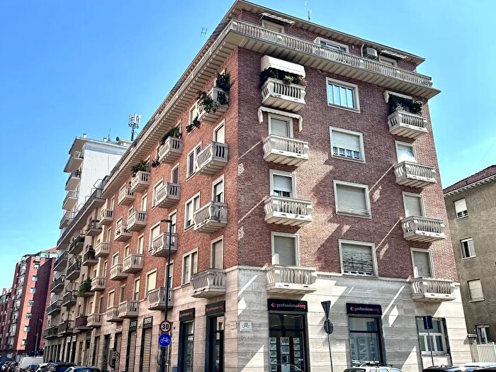 Appartamento trilocale in vendita in Via Vittorio Asinari di Bernezzo, Torino