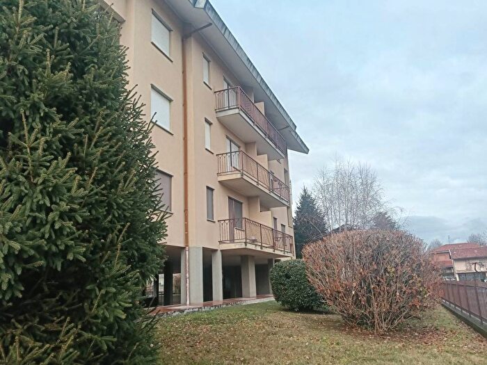 Appartamento quadrilocale in affitto in Via Maggio, Centro, Giaveno
