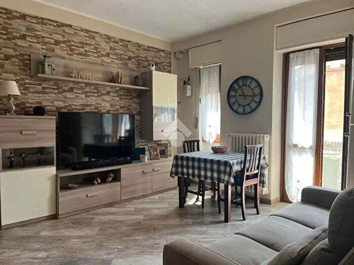 Appartamento bilocale in vendita in Via Giuseppe Dezza, Melegnano