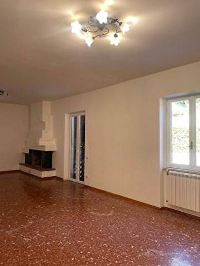 Casa con 6 locali in affitto in Via Ponte Veloce, Appia Nord Via dei Laghi, Velletri