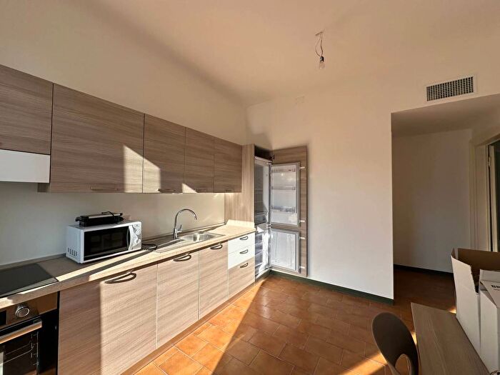 Appartamento trilocale in affitto in Certosa, Milano