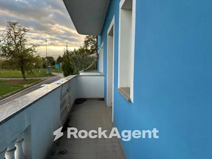 Appartamento quadrilocale in vendita in Via del Villino, Alanno