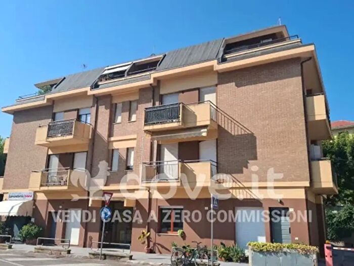 Appartamento trilocale in vendita in Via Bernardino Baldi, Pesaro