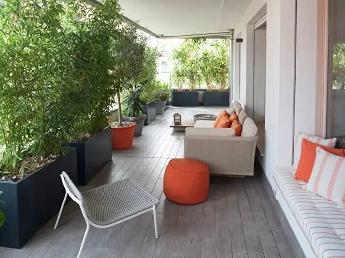 Appartamento quadrilocale in vendita in Via Piatti, Bergamo