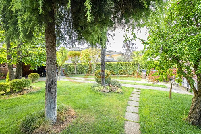 Casa con 5 locali in vendita in Via Roma Campolongo Maggiore, Campolongo Maggiore