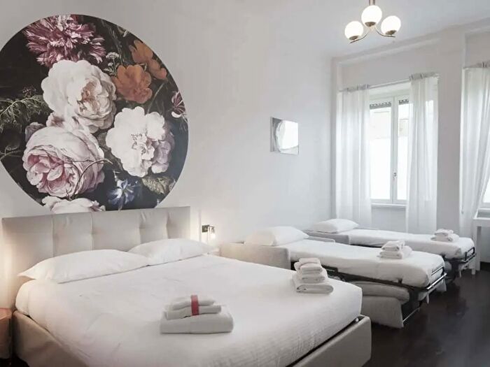 Appartamento monolocale in affitto in Galleria del Corso, Milano