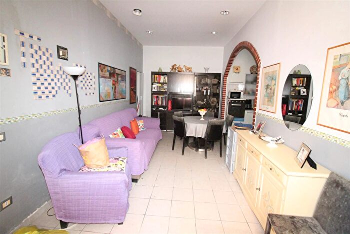 Casa con 8 locali in vendita in Via Ortensio Scammacca, Lentini